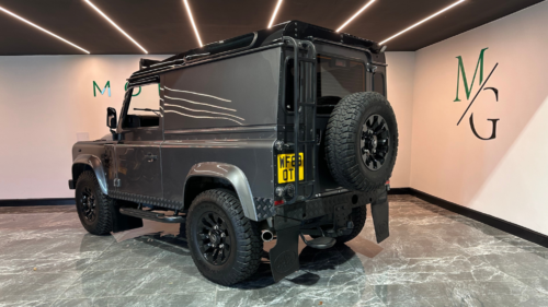 Land Rover Defender 90 2.2 TDCi Hard Top SUV 3dr Diesel Manual 4WD SWB Euro 5 (122 ps) - Image 5