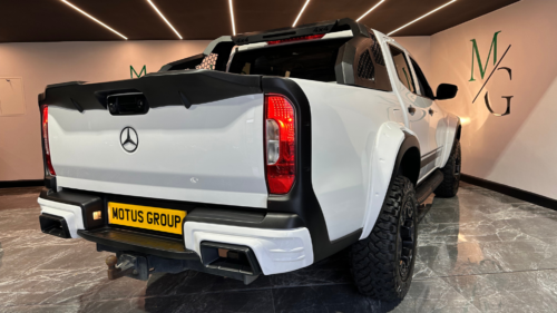 Mercedes-Benz X Class 2.3 CDI Pure Pickup Double Cab 4dr Diesel Euro 6 (190 ps) - Image 3